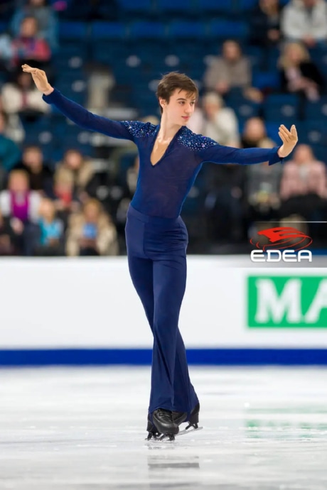Ice Gallery Skates U.S.